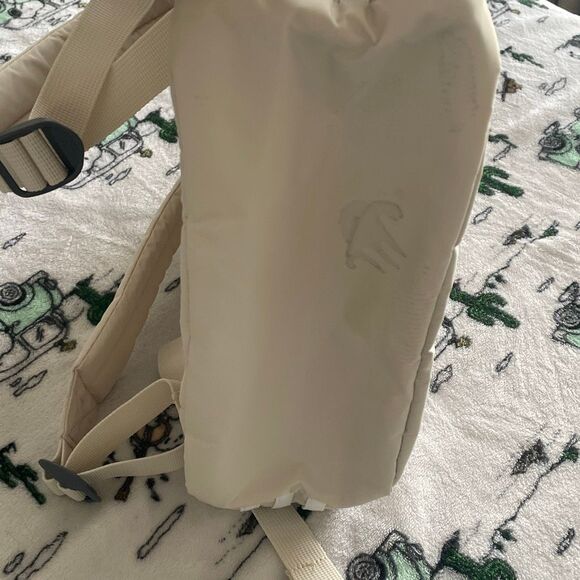 Unisex adidas Essentials 2 Alumina Backpack book bag beige & white preowned - Picture 16 of 16